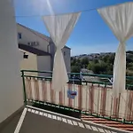 Toni Poce 2 * Primošten