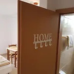 Toni Poce 2 Apartament *