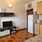 Toni Poce 2 Appartement