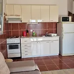 Apartament Toni Poce 2 *