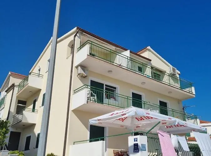 Toni Poce 2 * Primošten