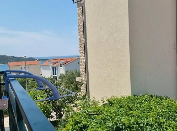 Toni Poce 2 Primošten