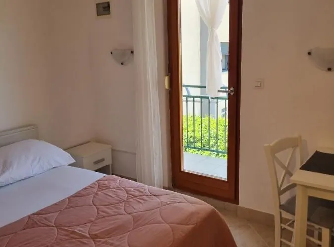 Apartment Toni Poce 2